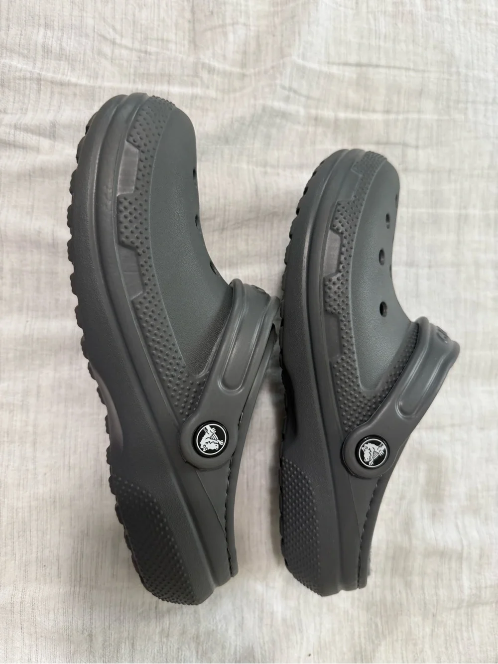 CROCS Kids' Lined Clog - Dark Gray